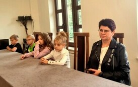 Uczniowie z Malca z wizytą w kęckim magistracie (47)