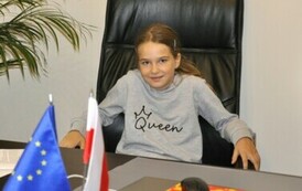 Uczniowie z Malca z wizytą w kęckim magistracie (11)