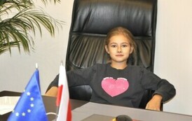 Uczniowie z Malca z wizytą w kęckim magistracie (9)