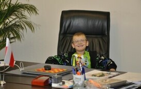 Uczniowie z Malca z wizytą w kęckim magistracie (2)