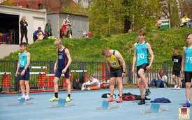 Imponujące otwarcie sezonu lekkoatlet&oacute;w TEMPA KĘTY 5