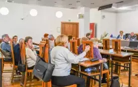 VIII sesja III Kadencji Miejskiej Rady Senior&oacute;w w Kętach 17