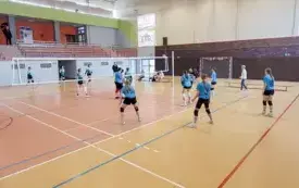 Eliminacje powiatowych igrzysk młodzieży w siatk&oacute;wce dziewcząt i chłopc&oacute;w 4