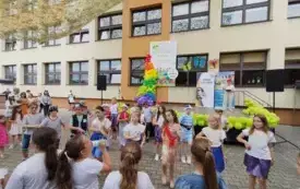 Plenerowe Święto Szkoły w Nowej Wsi &ndash; radość, wsp&oacute;lnota i moc atrakcji! 28