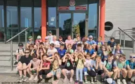 Wizyta uczni&oacute;w klas drugich ze Szkoły Podstawowej w Kętach Podlesiu w Komendzie Państwowej Straży Pożarnej 1