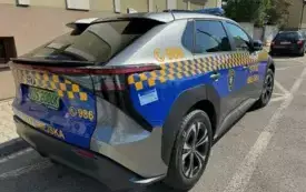 Straż Miejska w Kętach z nowym pojazdem elektrycznym 10