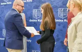 Nagrody dla tegorocznych stypendyst&oacute;w już rozdane! -  16