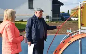 Wyremontowany plac zabaw w Witkowicach otwarty!  12