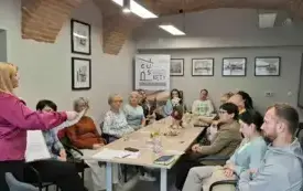 Wolontariat łączy pokolenia Centrum Usług Społecznych z nową inicjatywą pn. &bdquo;Pokolenia w akcji &ndash; sercem dla innych&rdquo; - zr&oacute;bmy to razem 10