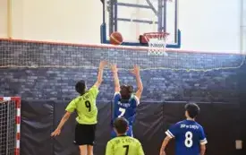 Zawody o Puchar Burmistrza w koszyk&oacute;wkę dla szk&oacute;ł podstawowych rozegrane 84