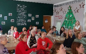 Warsztaty Świąteczne pełne ciepła i radości - spotkanie z seniorami 16