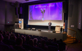 Nagrodzono laureat&oacute;w konkursu &bdquo;Artystą być&hellip; 2025&rdquo; 25