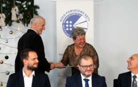Spotkanie opłatkowe członk&oacute;w i sympatyk&oacute;w Polskiego Związku Niewidomych Koła Powiatowego w Kętach 41