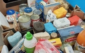 Gdy ktoś zapukał do drzwi &ndash; świąteczna paczka pełna nadziei 9