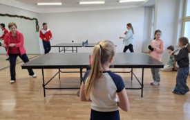 Wielopokoleniowy ping-pong w Domu Kultury w Kętach 1