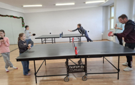 Wielopokoleniowy ping-pong w Domu Kultury w Kętach 3
