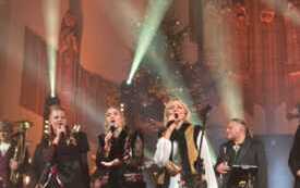 Koncert kolędowy Golec uOrkiestry w Kęckiej parafii pw. Najświętszego Serca Pana Jezusa 17