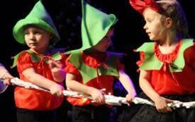 Dzień Babci i Dziadka w Samorządowej Plac&oacute;wce Wychowania Przedszkolnego w Nowej Wsi 33