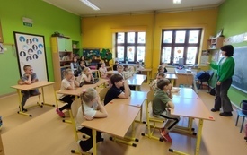 Warsztaty ekologiczne &bdquo;Czyste powietrze to ważna sprawa!&rdquo; w szkołach podstawowych 50