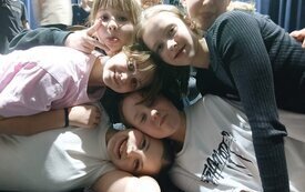 Grupa teatralna &bdquo;ISKRY&rdquo; 2