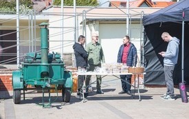Koncert Charytatywny na rzecz zakupu busa do przewozu os&oacute;b niepełnosprawnych: Fotorelacja 14