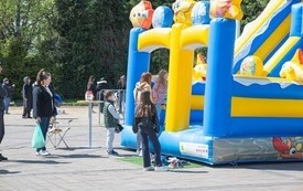 Koncert Charytatywny na rzecz zakupu busa do przewozu os&oacute;b niepełnosprawnych: Fotorelacja 16