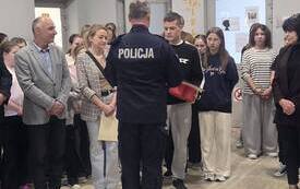 Młody bohater uhonorowany 2