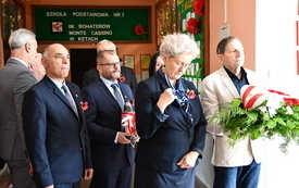 Uroczyste obchody Święta Szkoły w &bdquo;Dw&oacute;jce&rdquo; 137