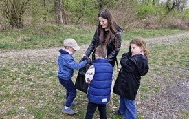 Gminna akcja sprzątania w SPWP nr 1 w Kętach