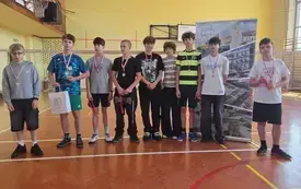 Otwarte Mistrzostwa Kęt Szk&oacute;ł Podstawowych w badmintonie 1