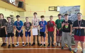 Otwarte Mistrzostwa Kęt Szk&oacute;ł Podstawowych w badmintonie 3