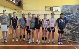 Otwarte Mistrzostwa Kęt Szk&oacute;ł Podstawowych w badmintonie 5