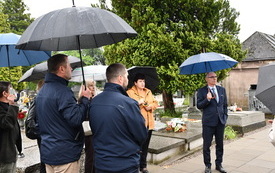 Alejki na cmentarzu w Kętach i Bielanach odebrane!  22