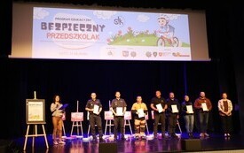 Kęty. &bdquo;Bezpieczny Przedszkolak 2026". Ścieżka profilaktyczno-edukacyjna dla najmłodszych z udziałem służb. 16