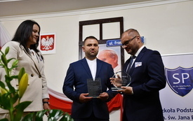 Od teraz Szkoła Podstawowa w Malcu im. Jana Pawła II!  59