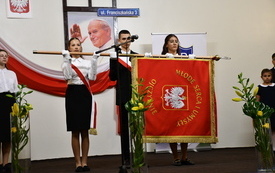 Od teraz Szkoła Podstawowa w Malcu im. Jana Pawła II!  72
