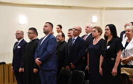 Od teraz Szkoła Podstawowa w Malcu im. Jana Pawła II!  80