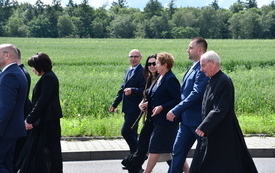 Od teraz Szkoła Podstawowa w Malcu im. Jana Pawła II!  159