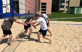 Upalny Turniej siatk&oacute;wki plażowej rozegrany 38