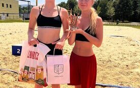 Upalny Turniej siatk&oacute;wki plażowej rozegrany 47