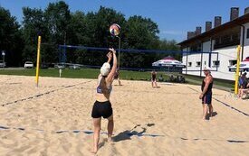 Upalny Turniej siatk&oacute;wki plażowej rozegrany 61
