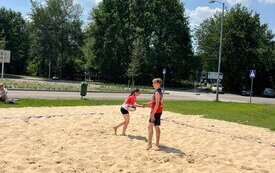 Upalny Turniej siatk&oacute;wki plażowej rozegrany 68
