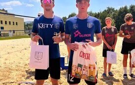 Upalny Turniej siatk&oacute;wki plażowej rozegrany 80