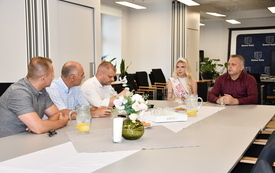 Izabela Badowska spotkała się z przedstawicielami kęckiego magistratu 7