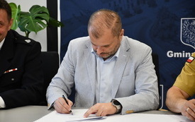 Podpisano porozumienie o dalszej przynależności Ochotniczej Straży Pożarnej w Bielanach do Krajowego Systemu Ratowniczo-Gaśniczego na kolejne 5 lat! 4