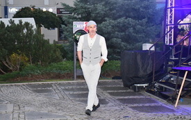 Francja-elegancja na kęckim Rynku 40