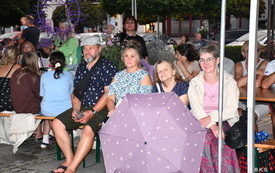 Francja-elegancja na kęckim Rynku 49