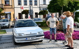 Francja-elegancja na kęckim Rynku 159