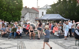 Dzień włoski na kęckim Rynku 110