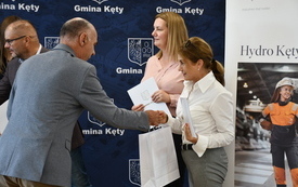 Stypendyści za rok szkolny 2025/26 nagrodzeni  9